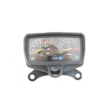 K.M SAATİ DİJİTAL ALTTAN VİDALI ( ÇİTA 100-R...